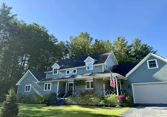 1st image of 515 Farmer Dr #Lots 103 & 104, Saint Johnsbury, VT 05819 | MLS# 5096255