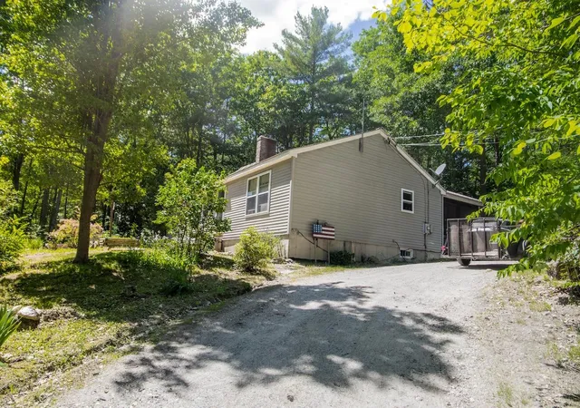 Homes for sale in Newbury, NH | 14 Ridgeway Dr, Newbury, NH 03255 | MLS# 5096258
