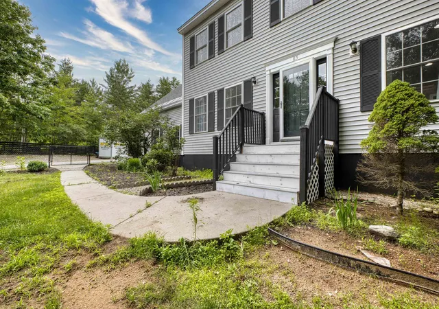 Photo 2 of Single family home for sale at 85 Ridge Rd, Center Ossipee, NH 03814 | MLS# 5096269 | Listing updated on 2026-09-14