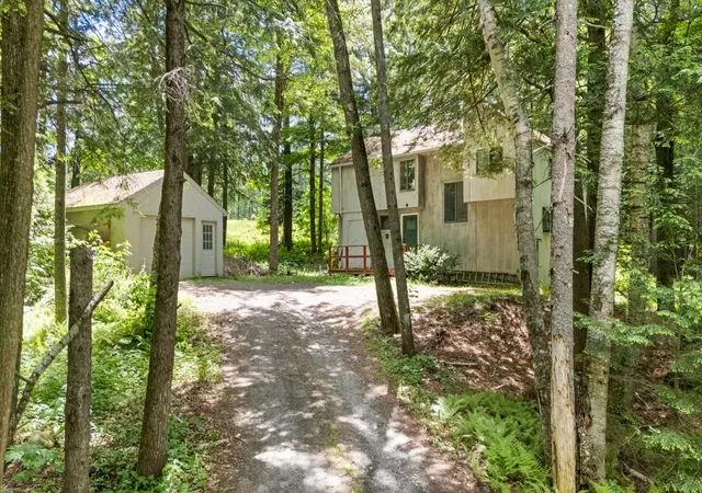 Photo 1 of Sale Pending at 3 Longwood Dr, Grantham, NH 03753 | MLS# 5096283 | Listing updated on 2026-09-29