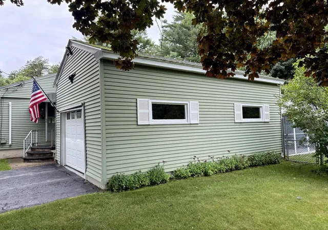 4th image of 59 Pinedale St, Manchester, NH 03102 | MLS# 5096286