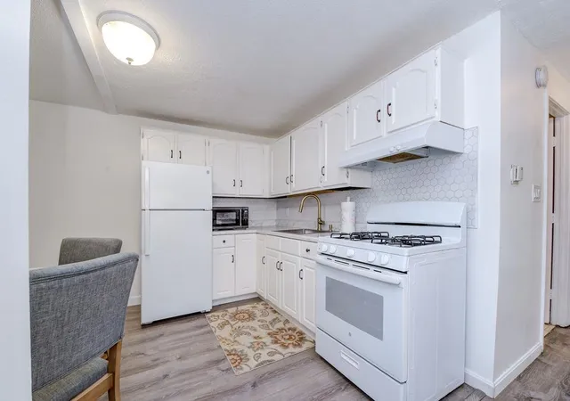 5th image of 5 Lancelot Ct #2, Salem, NH 03079 | MLS# 5096290