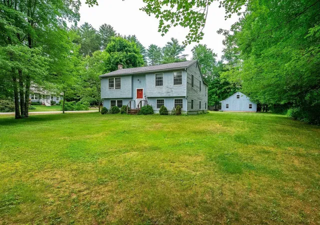 2nd image of 89 Oak St, Rochester, NH 03839 | MLS# 5096299