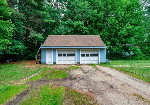 34th image of 89 Oak St, Rochester, NH 03839 | MLS# 5096299