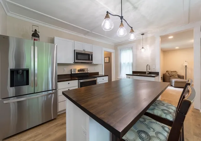Photo 4 of Single family home for sale at 61 High St, Tilton, NH 03276 | MLS# 5096312 | Listing updated on 2026-07-12