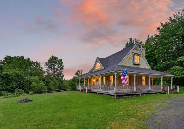 Homes for sale in Dover, VT | 23 Burchard Rd, Dover, VT 05356 | MLS# 5096320