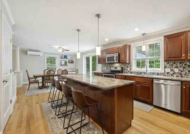 Homes for sale in Lee, NH | 64 Fox Garrison Rd, Lee, NH 03861 | MLS# 5096326