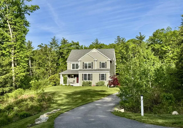Homes for sale in Derry, NH | 7 Brandy Rock Rd #055-04, Derry, NH 03038 | MLS# 5096331