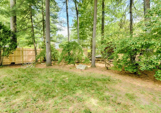 Homes for sale in Nashua, NH | 16 Century Rd, Nashua, NH 03064 | MLS# 5096344