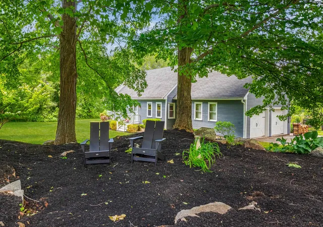 2nd image of 2 Sanborn Rd, Hampton Falls, NH 03844 | MLS# 5096355