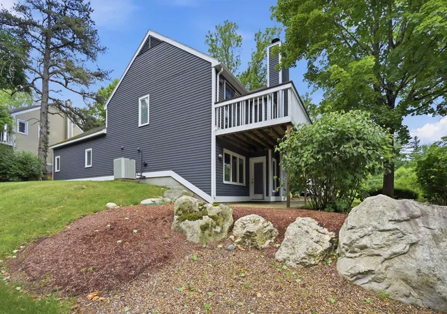 3rd image of 12 Charles Chase Wy, Manchester, NH 03104 | MLS# 5096364