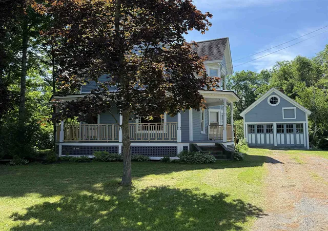 Photo 3 of Single family home for sale at 39 Forest St, Randolph, VT 05060 | MLS# 5096365 | Listing updated on 2026-08-28