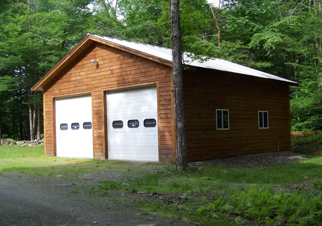 Homes for sale in Rochester, VT | 406 Mt View Loop, Rochester, VT 05767 | MLS# 5096369