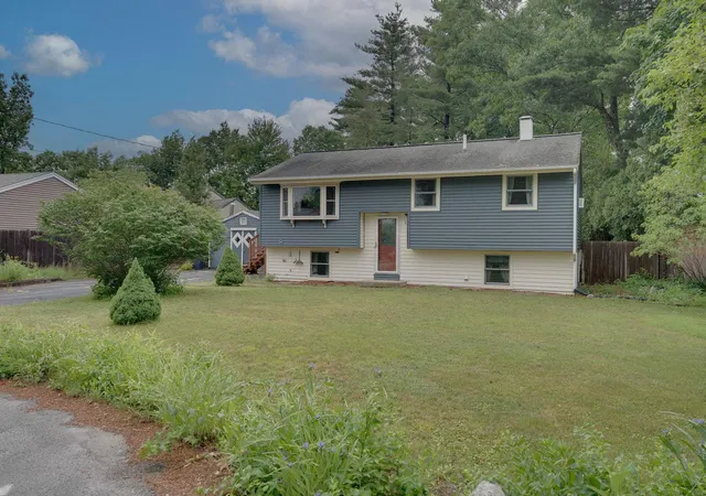 1st image of 6 Westchester Dr, Nashua, NH 03063 | MLS# 5096386