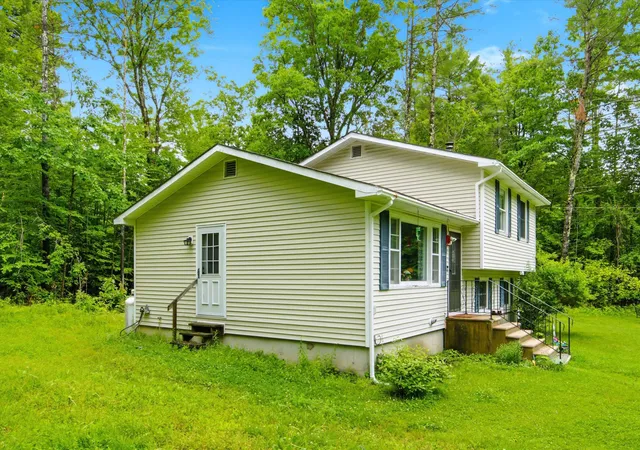 Photo 2 of Sale Pending at 31 Emerald Ln, Hillsborough, NH 03244 | MLS# 5096391 | Listing updated on 2026-07-02