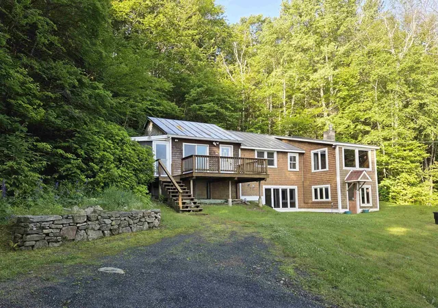 2nd image of 194 Algonquin Rd, Enfield, NH 03748 | MLS# 5096393