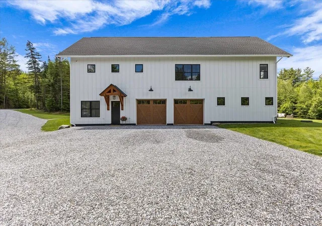 2nd image of 195 Elmore Mountain Rd, Stowe, VT 05672 | MLS# 5096396