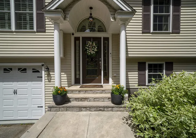 5th image of 141 Fox Farm Rd, New Ipswich, NH 03071 | MLS# 5096416