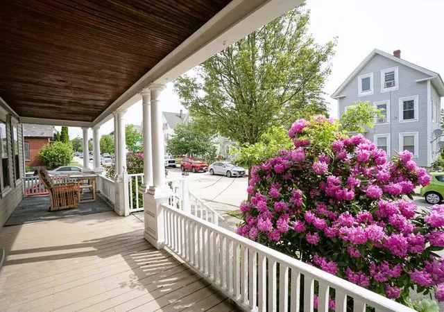 4th image of 66 Ash St, Manchester, NH 03104 | MLS# 5096417