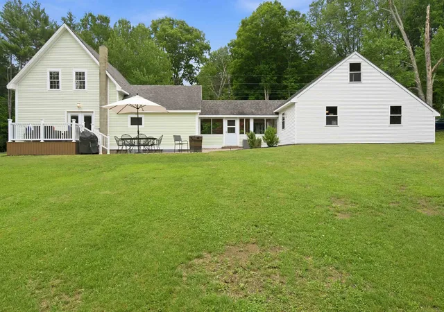 Photo 4 of Single family home for sale at 148 E Holderness Rd, Holderness, NH 03245 | MLS# 5096422 | Listing updated on 2026-07-13