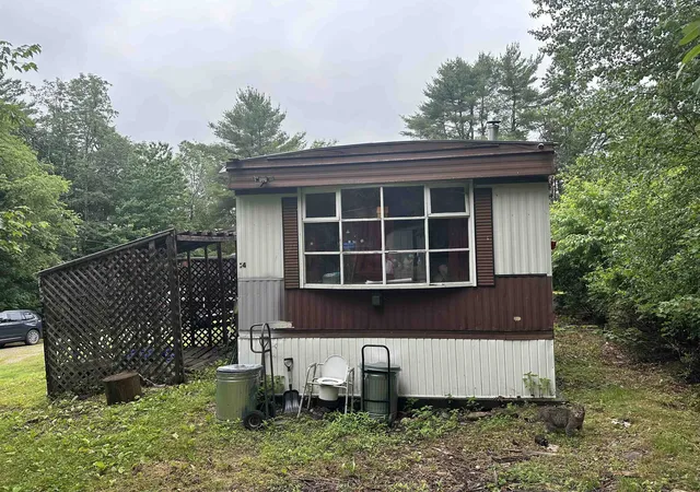 3rd image of 196 Route 10, Marlow, NH 03456 | MLS# 5096431