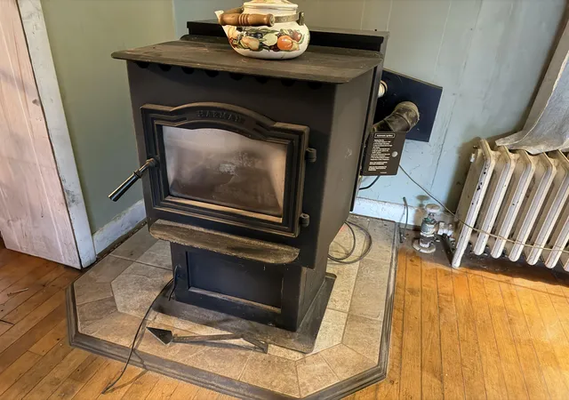 5th image of 43 Woodland St, Claremont, NH 03743 | MLS# 5096441