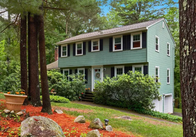 Homes for sale in Londonderry, NH | 9 King Edward Dr, Londonderry, NH 03053 | MLS# 5096442