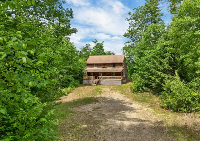2nd image of 436 Avery Hill Rd, Alton Bay, NH 03810 | MLS# 5096449