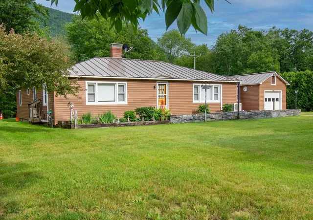 3rd image of 44 North Pond Rd, Salisbury, VT 05769 | MLS# 5096456