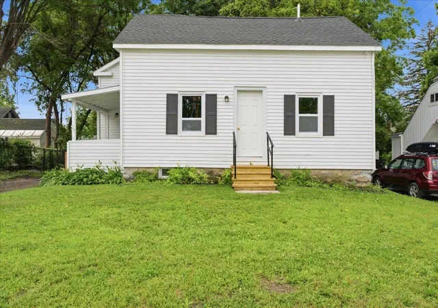 Homes for sale in Bennington, VT | 109 County St, Bennington, VT 05201 | MLS# 5096457