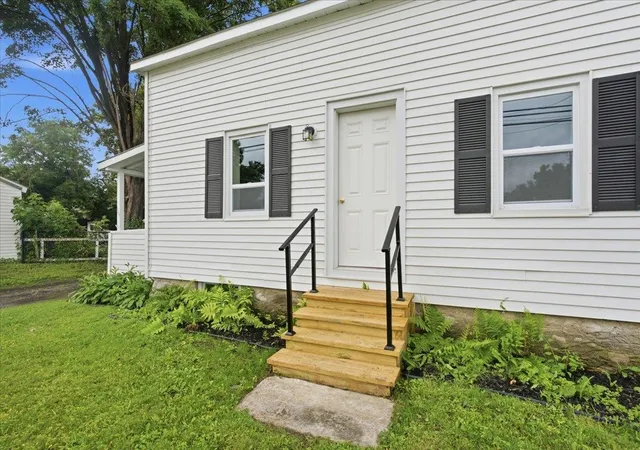 Homes for sale in Bennington, VT | 109 County St, Bennington, VT 05201 | MLS# 5096457