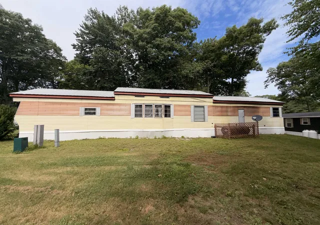 Homes for sale in Rochester, NH | 1 South Cranberry Ln, Rochester, NH 03867 | MLS# 5096469