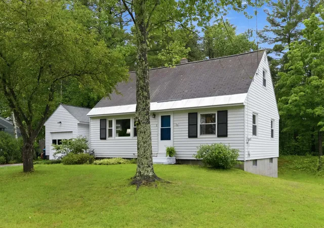 Homes for sale in Concord, NH | 5 Dover St, Concord, NH 03301 | MLS# 5096480