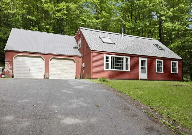 Homes for sale in Lebanon, NH | 21 Foliage View Rd, Lebanon, NH 03766 | MLS# 5096492