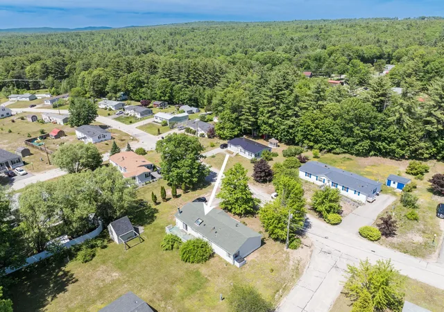 Homes for sale in Farmington, NH | 174 Spruce Dr, Farmington, NH 03835 | MLS# 5096493
