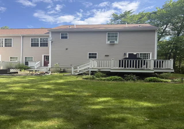 Homes for sale in Seabrook, NH | 7 Elephant Rock Rd, Seabrook, NH 03874 | MLS# 5096499