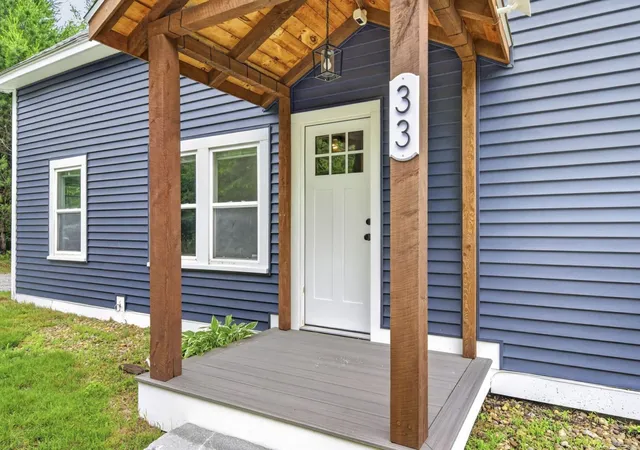 3rd image of 33 Border St, Amherst, NH 03031 | MLS# 5096520