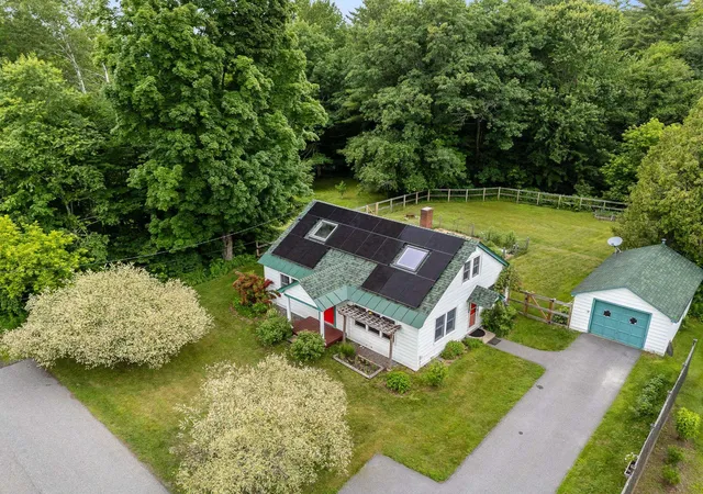 2nd image of 176 Brown's Ct, Richmond, VT 05477 | MLS# 5096533