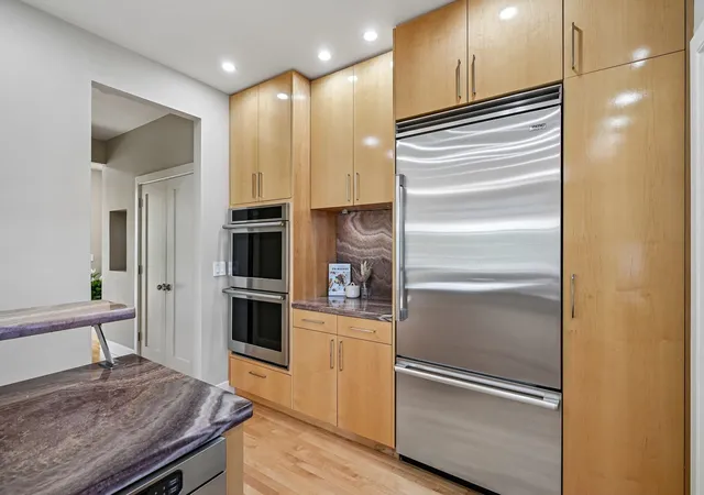2nd image of 81 Riverwalk Wy #2A, Manchester, NH 03101 | MLS# 5096540