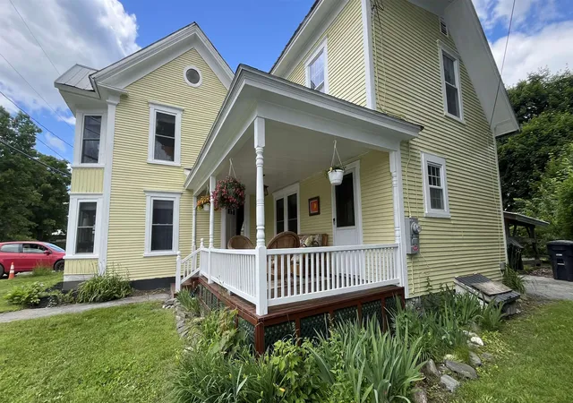 Photo 4 of Single family home for sale at 94 Union St, Morrisville, VT 05661 | MLS# 5096561 | Listing updated on 2026-06-27