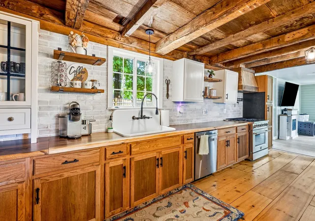 Photo 3 of Single family home for sale at 32 N Main St, Washington, NH 03280 | MLS# 5096569 | Listing updated on 2026-07-02