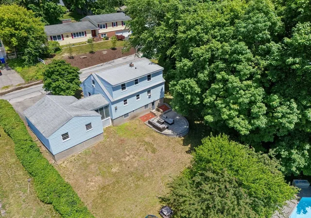 Photo 1 of Single family home for sale at 493 Laurel St, Manchester, NH 03103 | MLS# 5096571 | Listing updated on 2026-07-07
