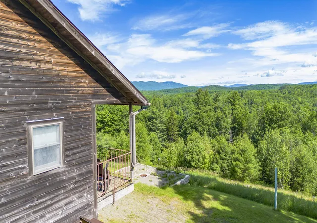 Homes for sale in Wilmington, VT | 216 Ghastly Job Wy, Wilmington, VT 05363 | MLS# 5096572