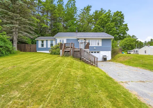 Homes for sale in Canaan, NH | 10 First St, Canaan, NH 03741 | MLS# 5096577