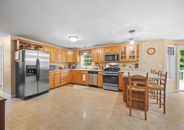 5th image of 25 Melba Dr, Hudson, NH 03051 | MLS# 5096603