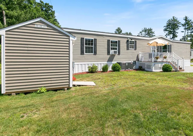 3rd image of 29 Lowell Rd #18, Salem, NH 03079 | MLS# 5096605