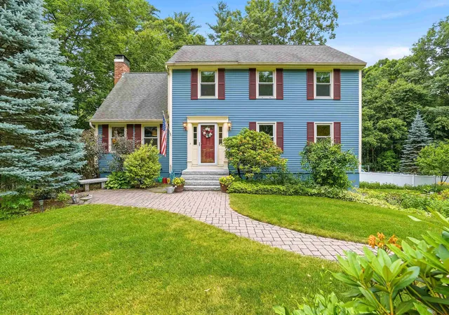 Photo 2 of Sale Pending at 22 Erik St, Merrimack, NH 03054 | MLS# 5096617 | Listing updated on 2026-08-27