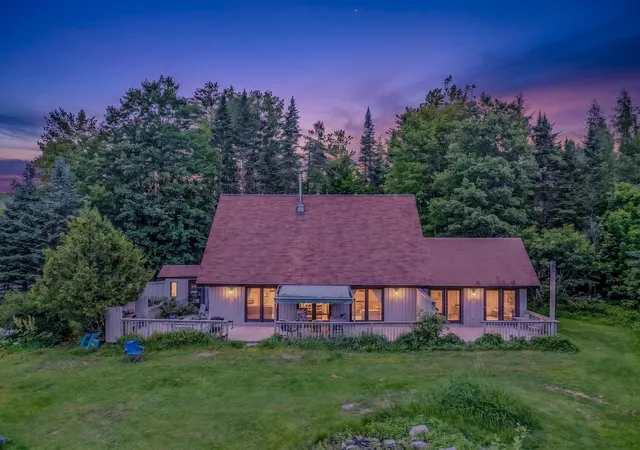 Homes for sale in Bethlehem, NH | 2054 Whitefield Rd, Bethlehem, NH 03574 | MLS# 5096621