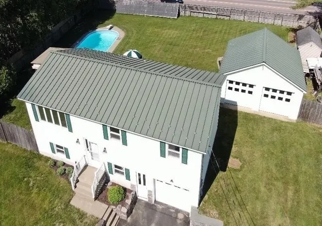 2nd image of 336 Birchwood Dr, Colchester, VT 05446 | MLS# 5096624