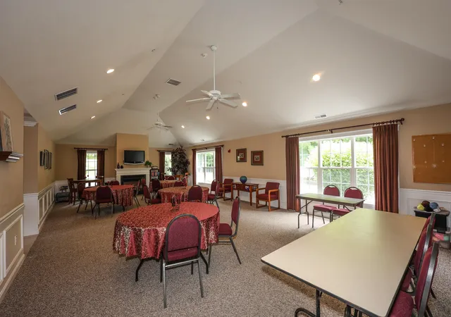 Homes for sale in Hooksett, NH | 8 Cedar St #8, Hooksett, NH 03106 | MLS# 5096645